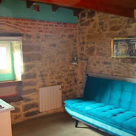Hotel Conjunto Rural La Tejedora. Y Estudios Familiares.